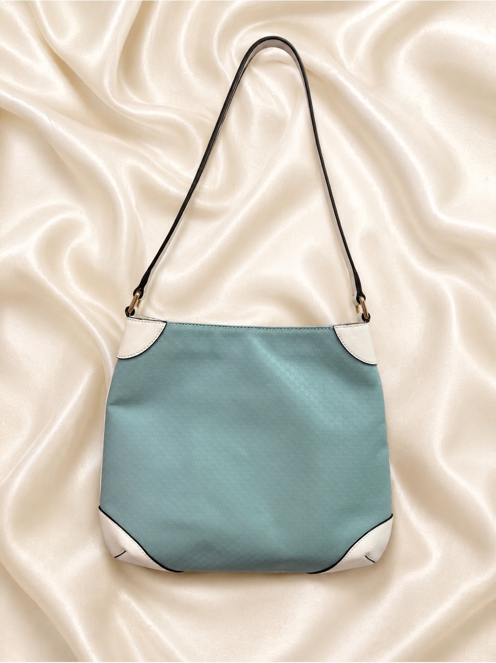 Authentic Gucci Microguccissima Leather Hobo Shoulder Bag - Light Blue/White